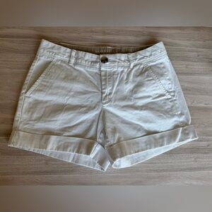 Banana Republic Women's Cream Shorts